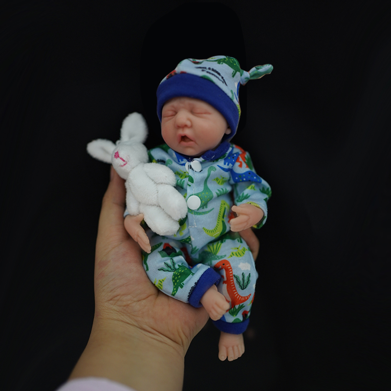 دمية طفل سيليكون كامل الجسم ،  - مراجعة Reborn Baby Doll Silicone Realistic وسعره